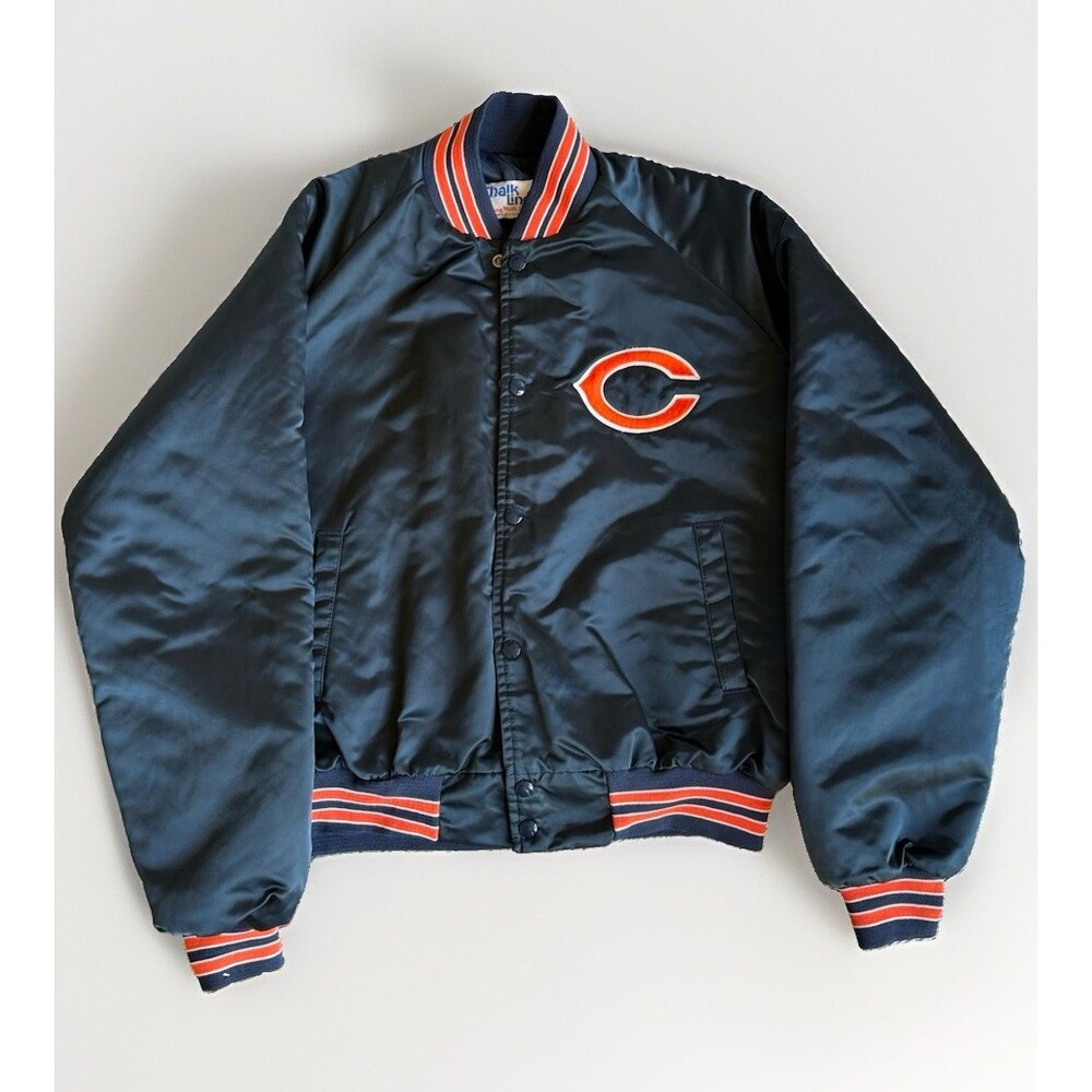 VTG 90s NFL CHICAGO BEARS CHALK LINE SATIN JACKET SPELL OUT MADE IN USA SIZE L